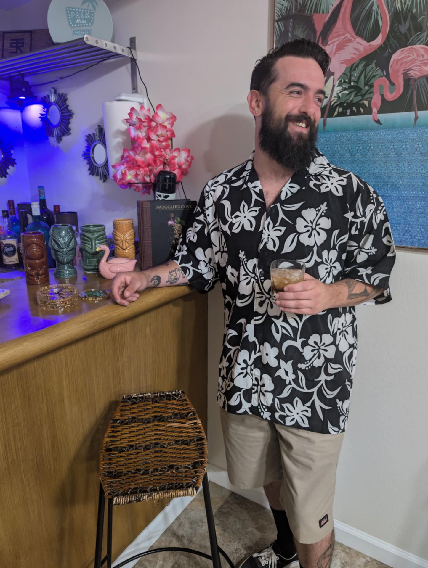 Black Hibiscus Men's Tiki Shirt