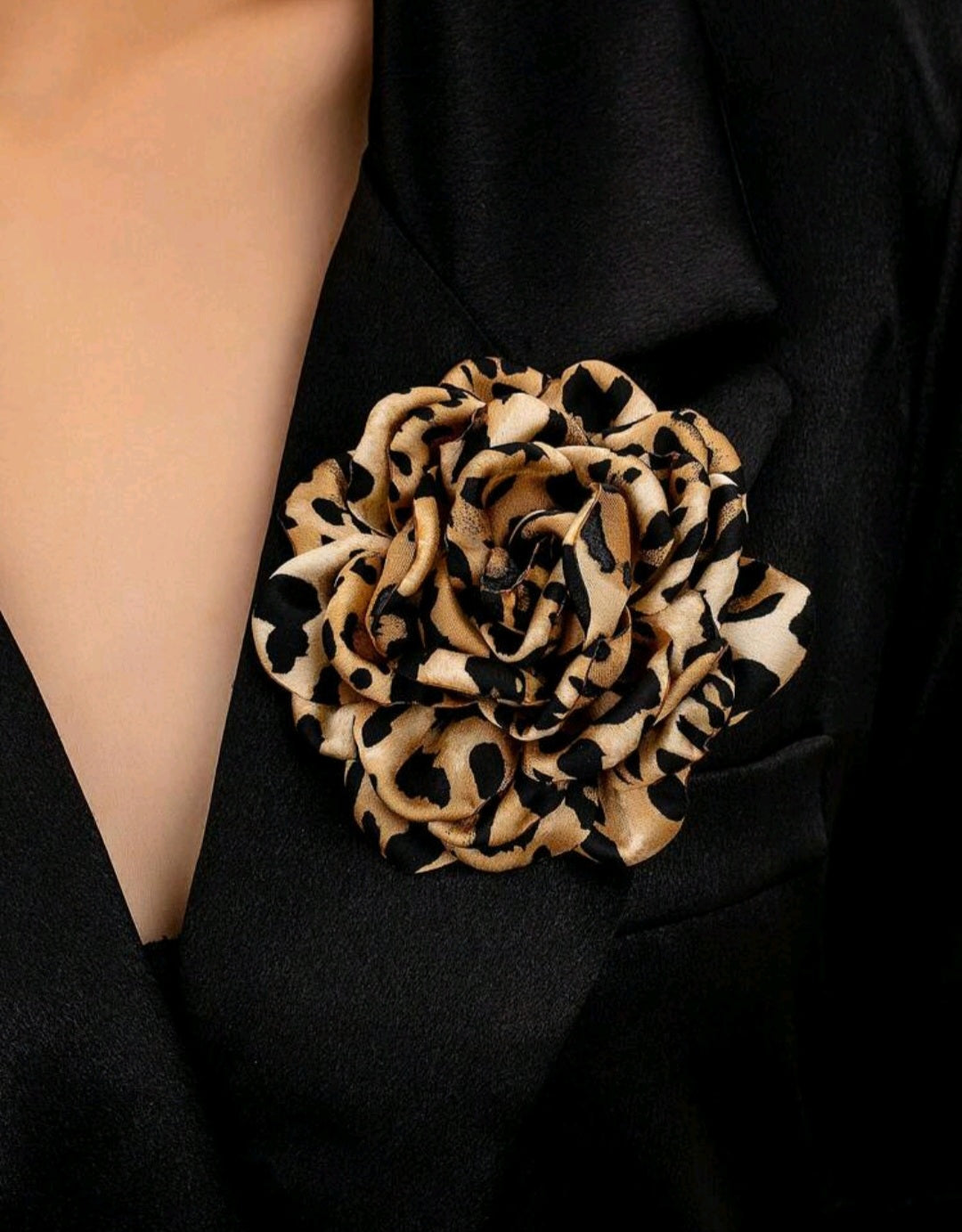 Leopard Pin