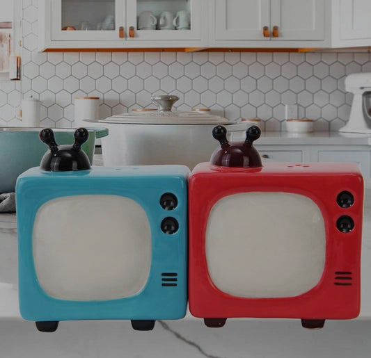 Retro TV Salt & Pepper Shakers